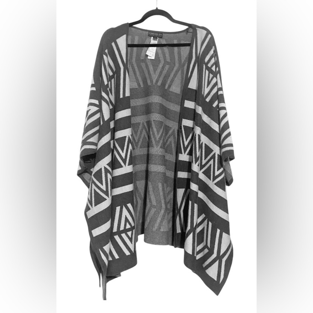 Forever 21-Kimono/Open Front Poncho Cardigan-Color: White/Gray-Size: XL/1X